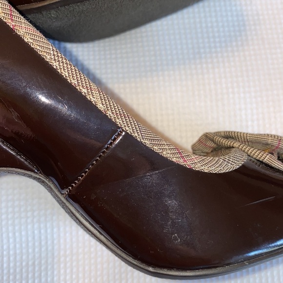 Mia Bloom Woman’s Slip On Shoes Round Toe Floral Block Heels Brown Size 6 M - Picture 6 of 12